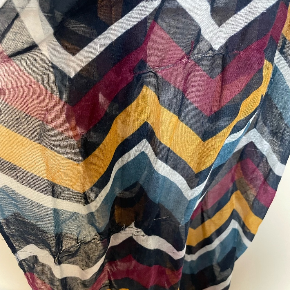 Multicolored Chevron Design Infinity Scarf - Picture 2 of 3